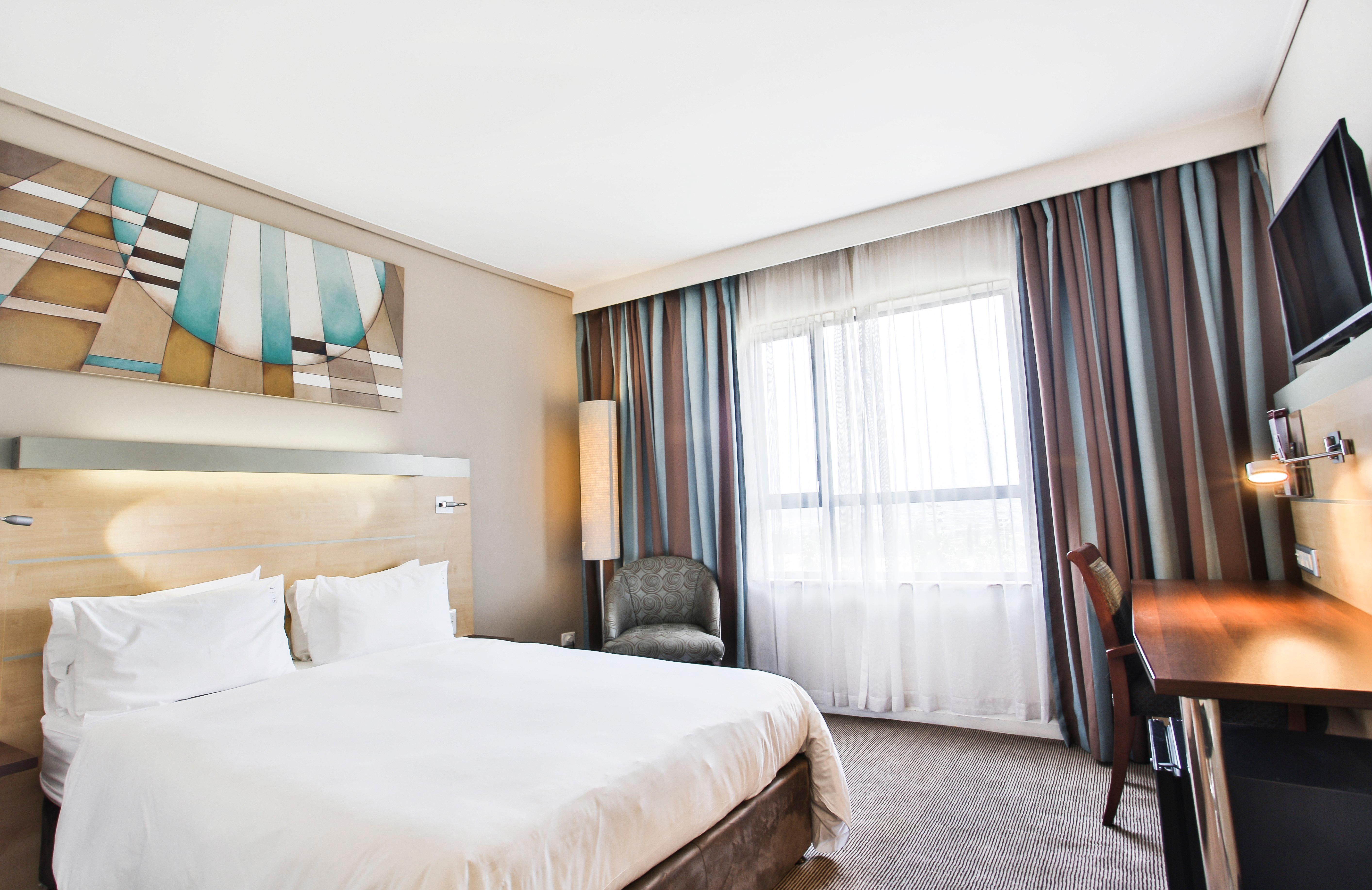 Holiday Inn Express Sandton-Woodmead By Ihg מראה חיצוני תמונה