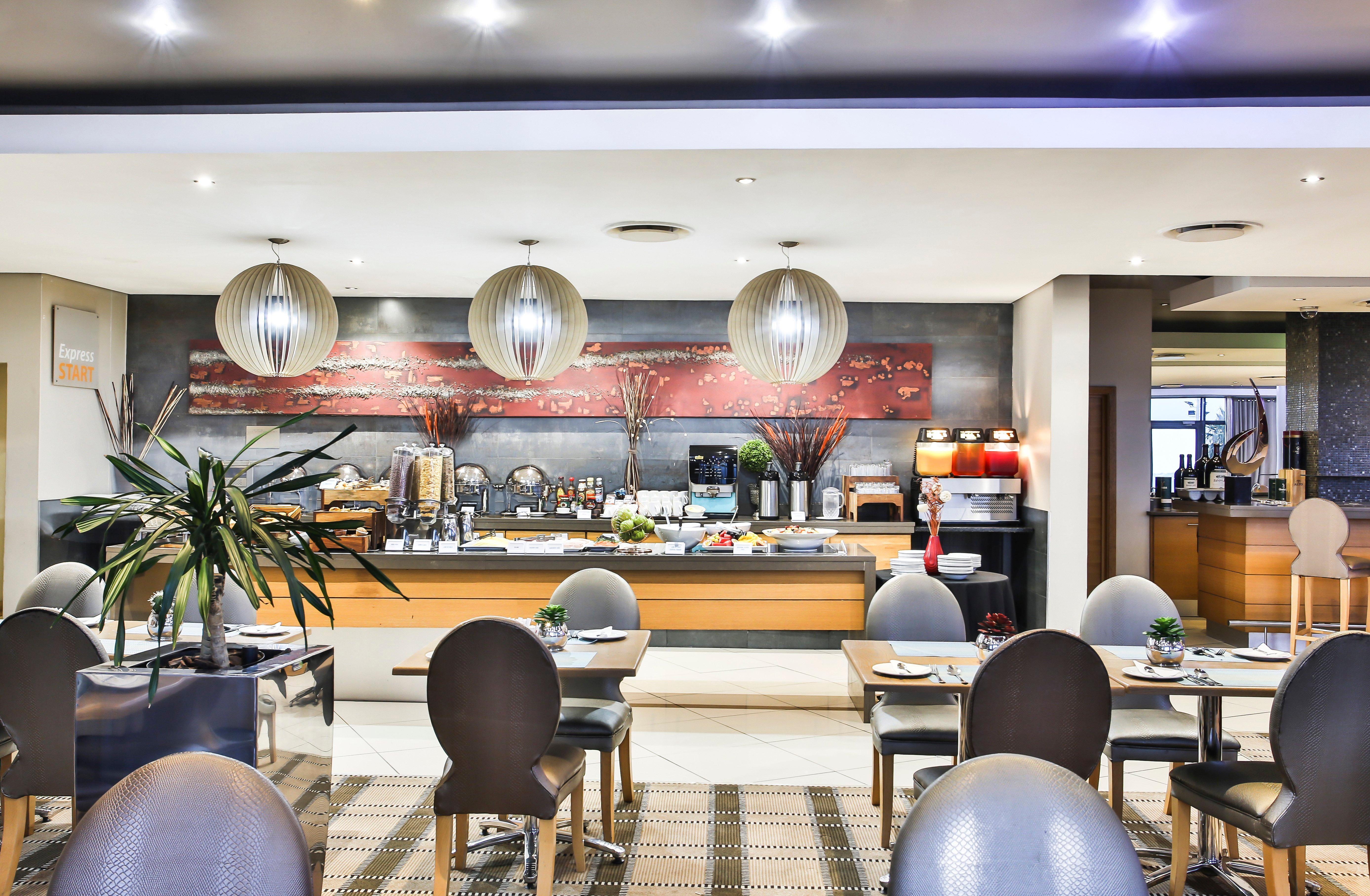 Holiday Inn Express Sandton-Woodmead By Ihg מראה חיצוני תמונה