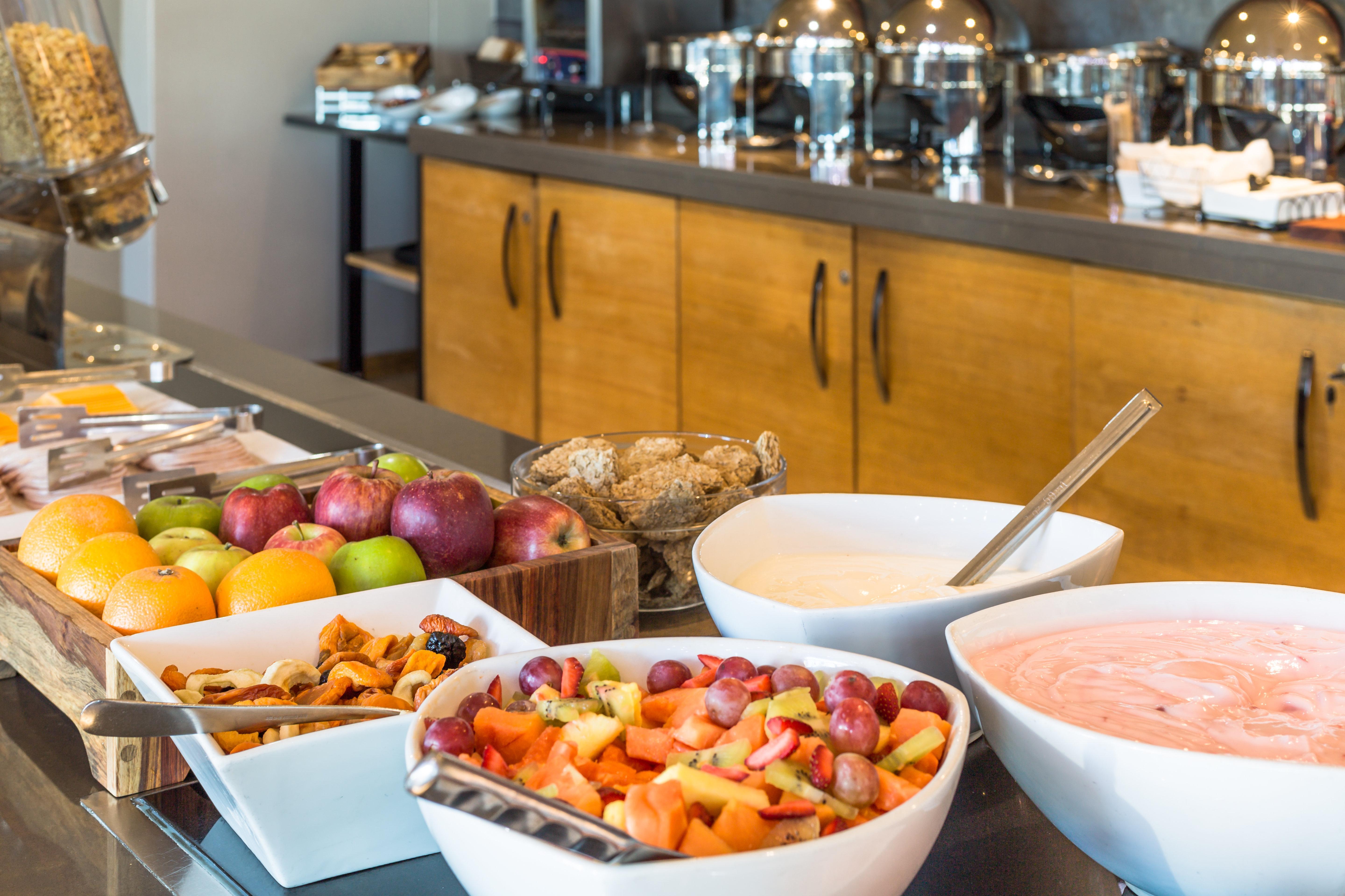Holiday Inn Express Sandton-Woodmead By Ihg מראה חיצוני תמונה
