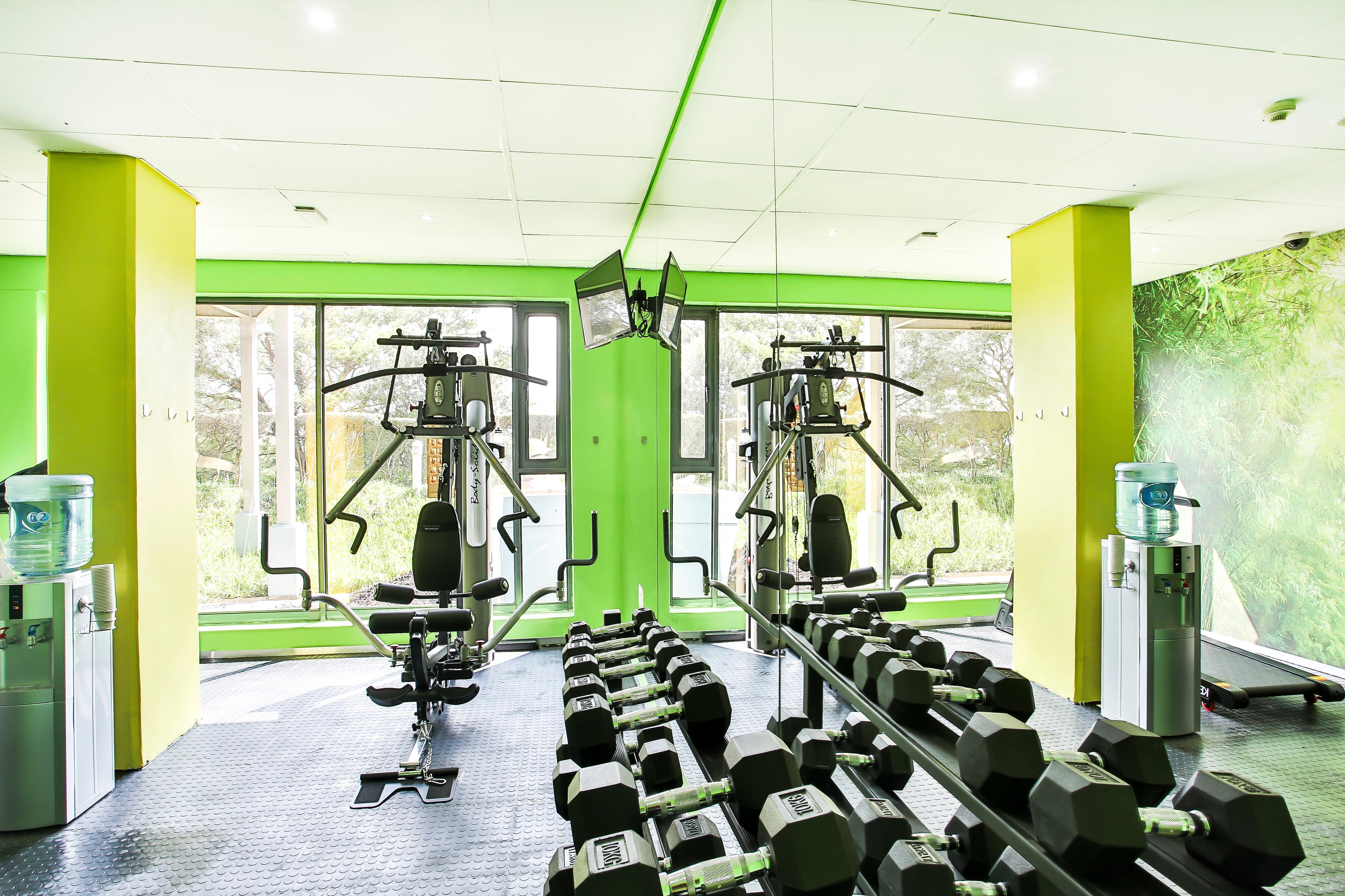 Holiday Inn Express Sandton-Woodmead By Ihg מראה חיצוני תמונה